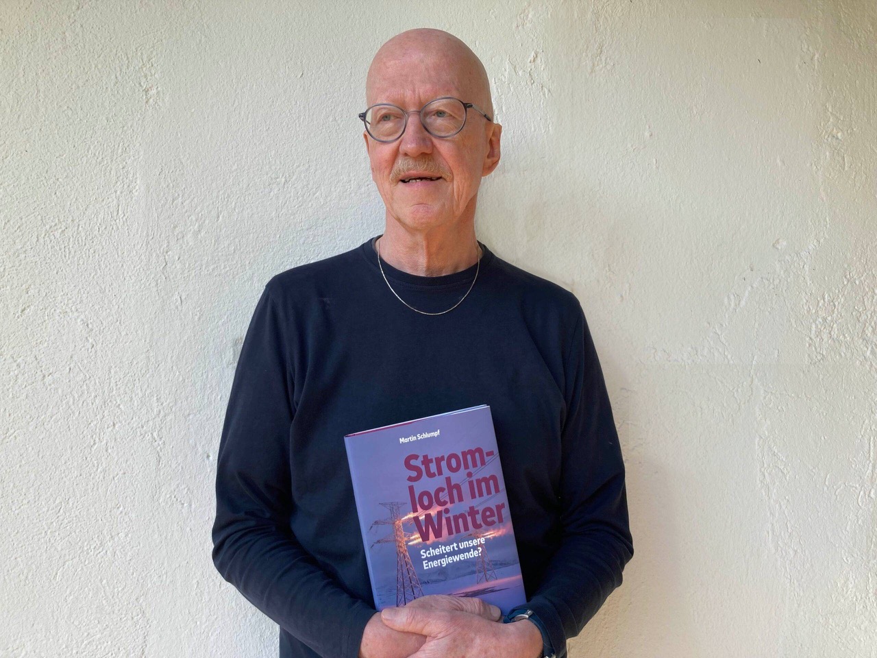 Buch Foto klein scaled